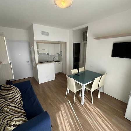 Residenza Mazzanti - Agenzia Cocal Lägenhet Caorle Exteriör bild